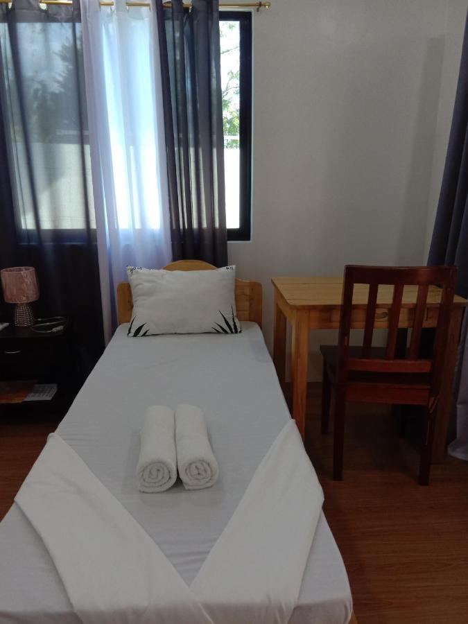 Rna Guesthouse โมอัลโบอัล ภายนอก รูปภาพ