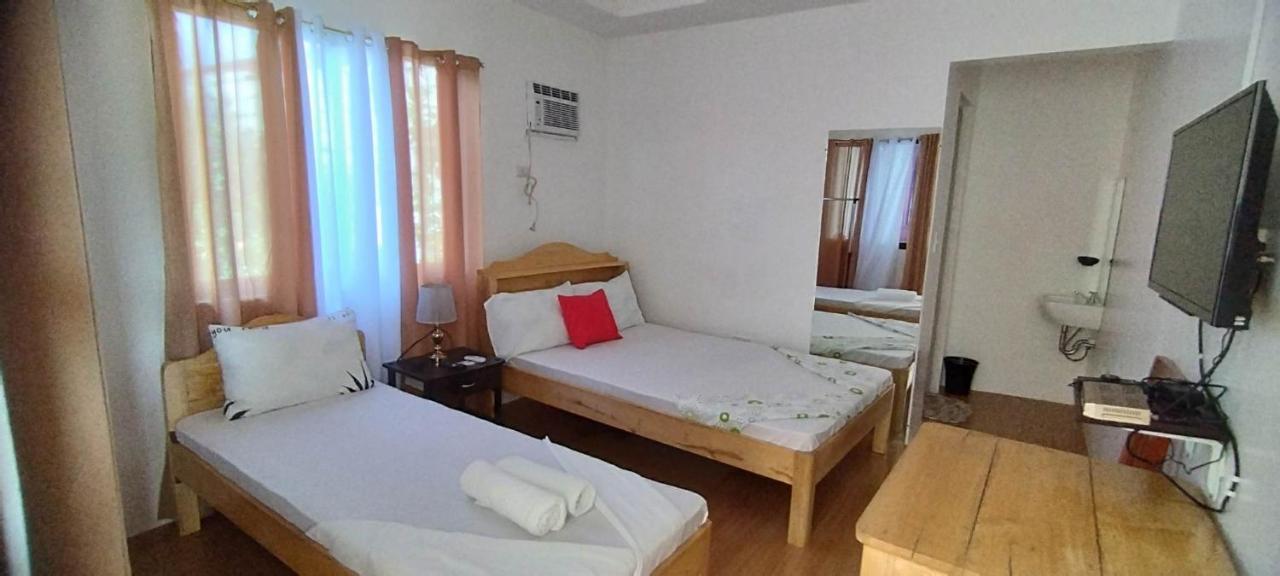 Rna Guesthouse โมอัลโบอัล ภายนอก รูปภาพ