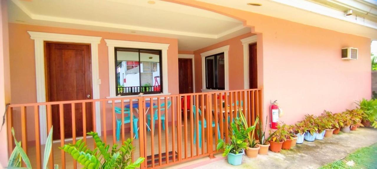 Rna Guesthouse โมอัลโบอัล ภายนอก รูปภาพ