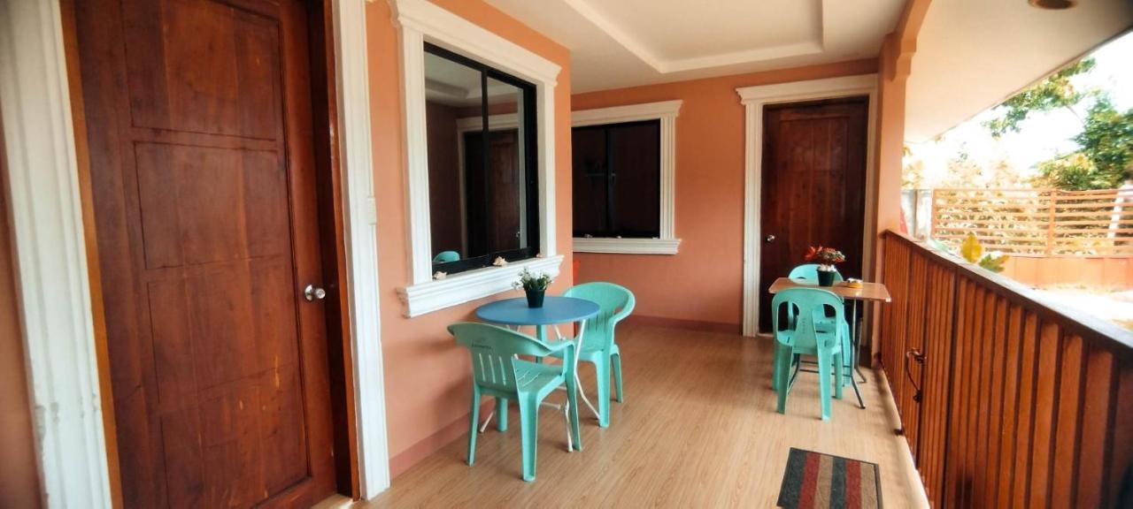 Rna Guesthouse โมอัลโบอัล ภายนอก รูปภาพ